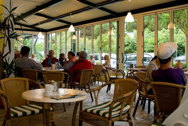 Hotel Rado Lido di Jesolo Exterior photo