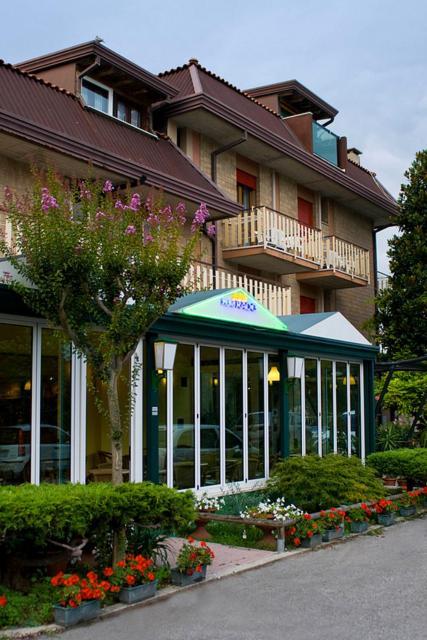 Hotel Rado Lido di Jesolo Exterior photo