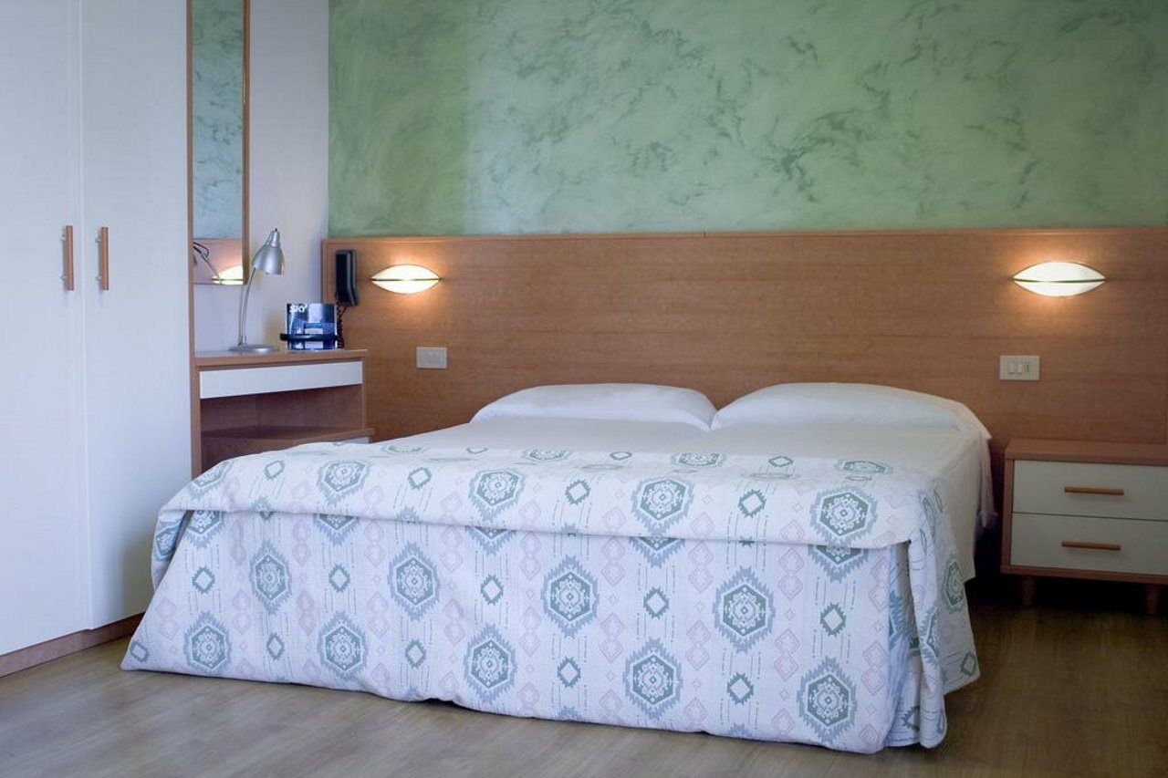Hotel Rado Lido di Jesolo Exterior photo
